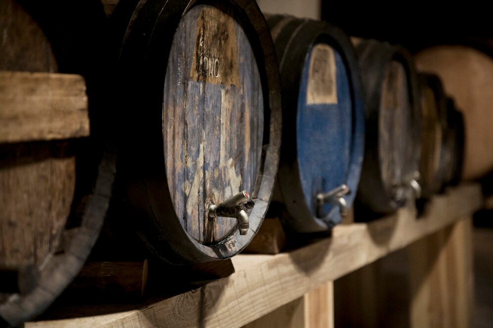 Decoration Tips for Your Wine Cellar